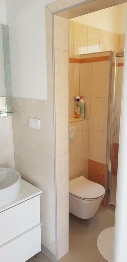 Apartment Vukadin Pula Ngoại thất bức ảnh